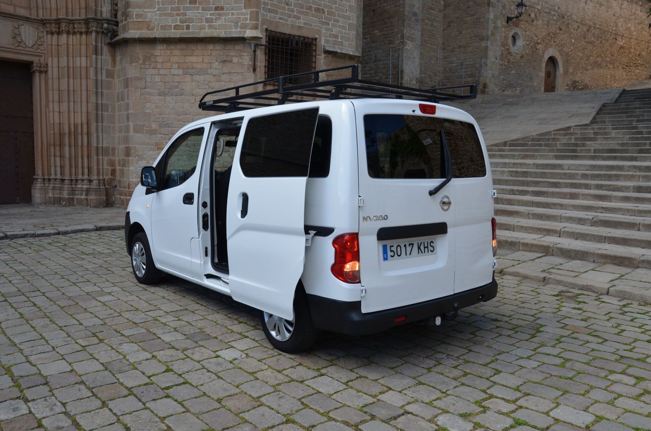 Nissan NV200 M20N 1.5DCI COMBI 5PL 90CV PRO (N1) DOBLE PUERTA LATERAL / BACA Y BOLA DE REMOLQUE  - Foto 14