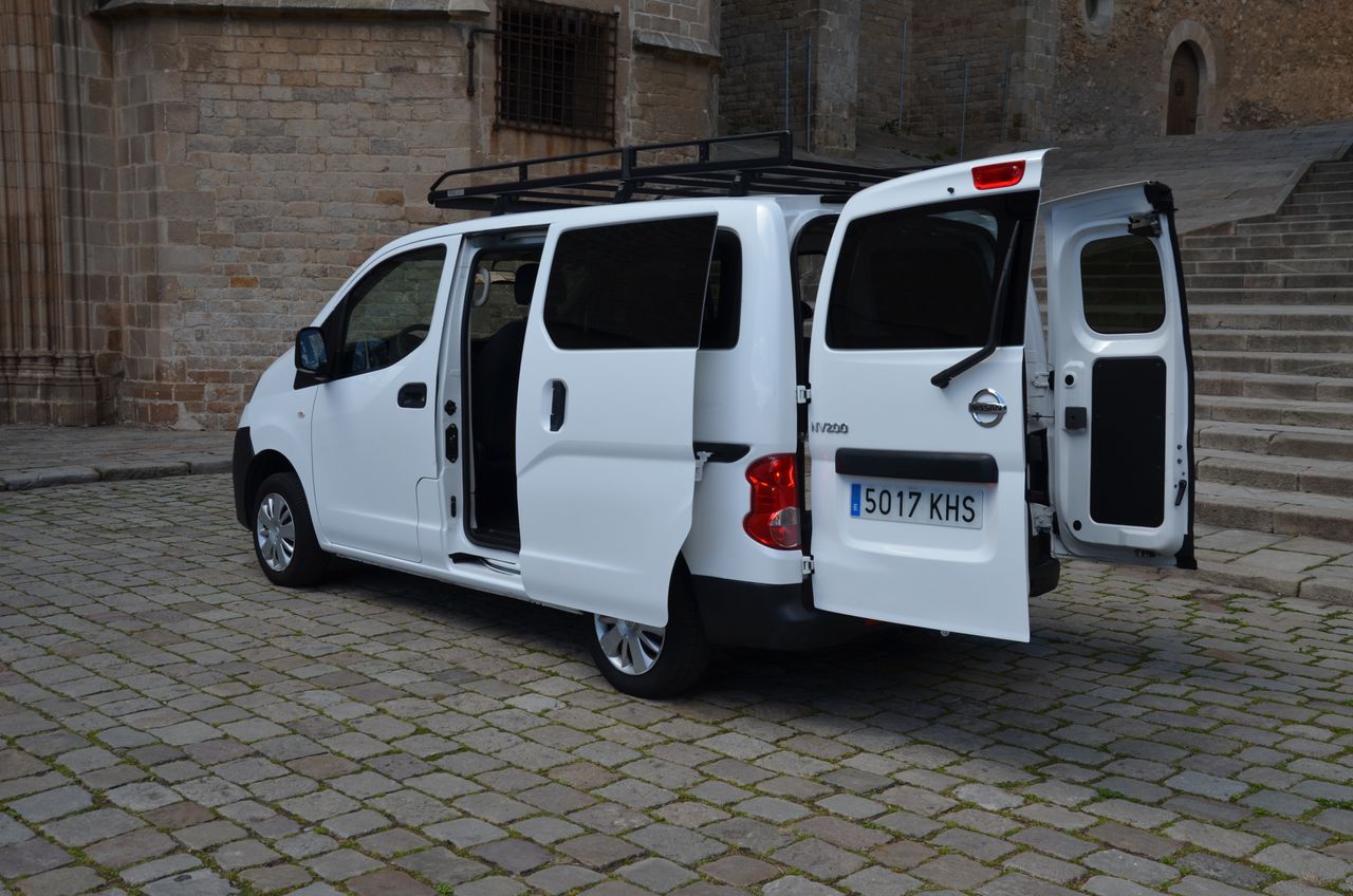 Nissan NV200 M20N 1.5DCI COMBI 5PL 90CV PRO (N1) DOBLE PUERTA LATERAL / BACA Y BOLA DE REMOLQUE  - Foto 35