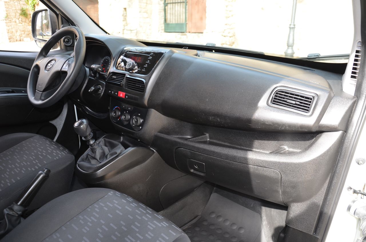 Opel Combo BLACK FRIDAY WEEK IS HERE ...  - Foto 38