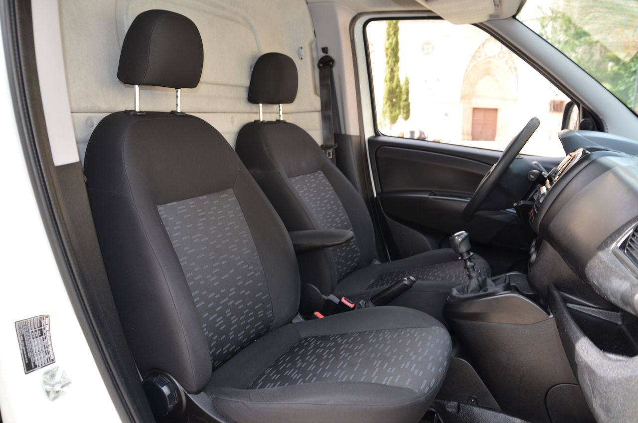 Opel Combo BLACK FRIDAY WEEK IS HERE ...  - Foto 44