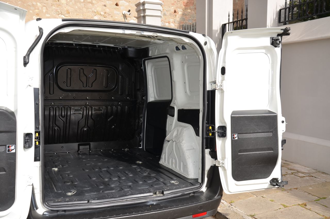 Opel Combo BLACK FRIDAY WEEK IS HERE ...  - Foto 10