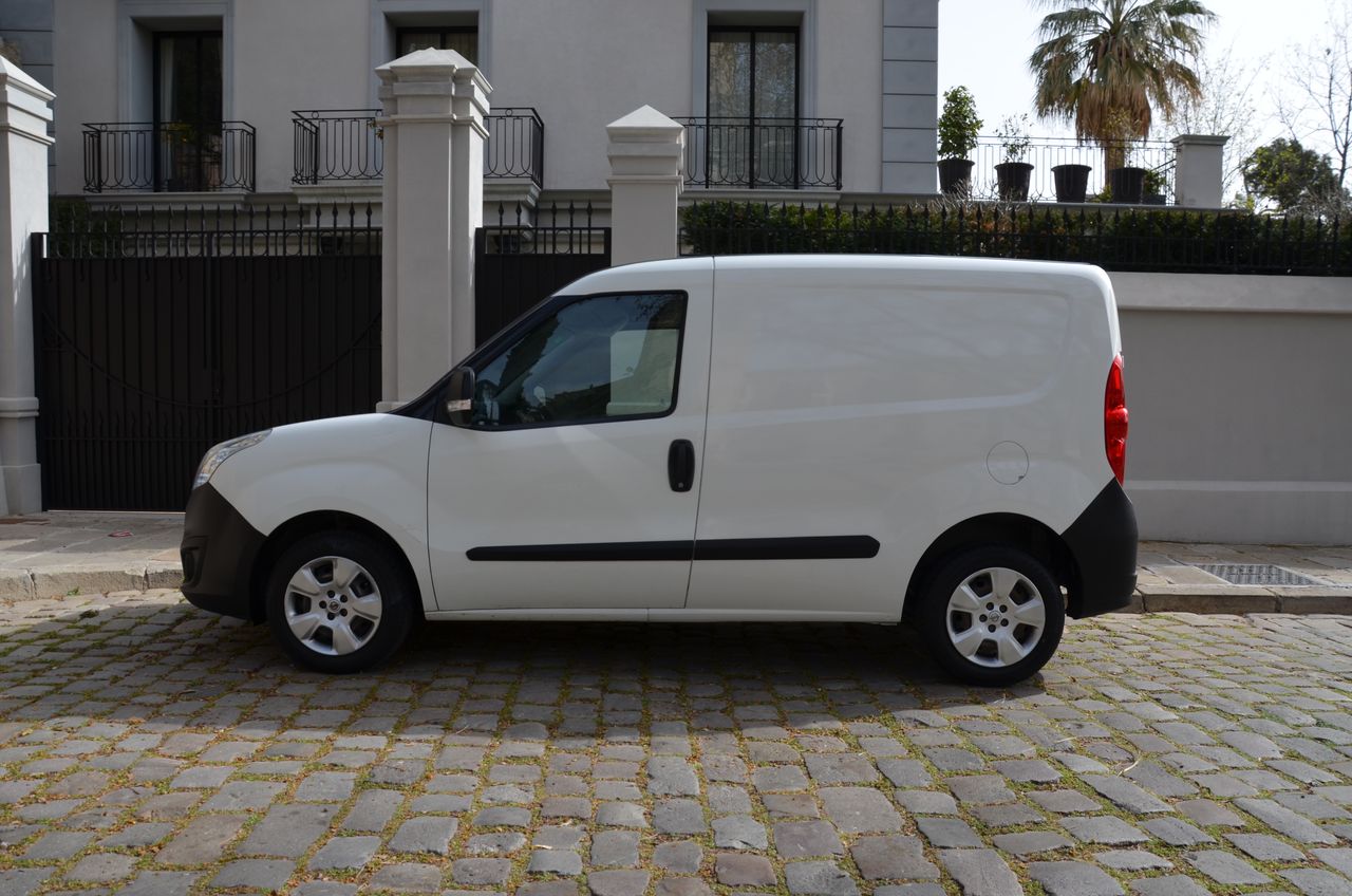 Opel Combo BLACK FRIDAY WEEK IS HERE ...  - Foto 6