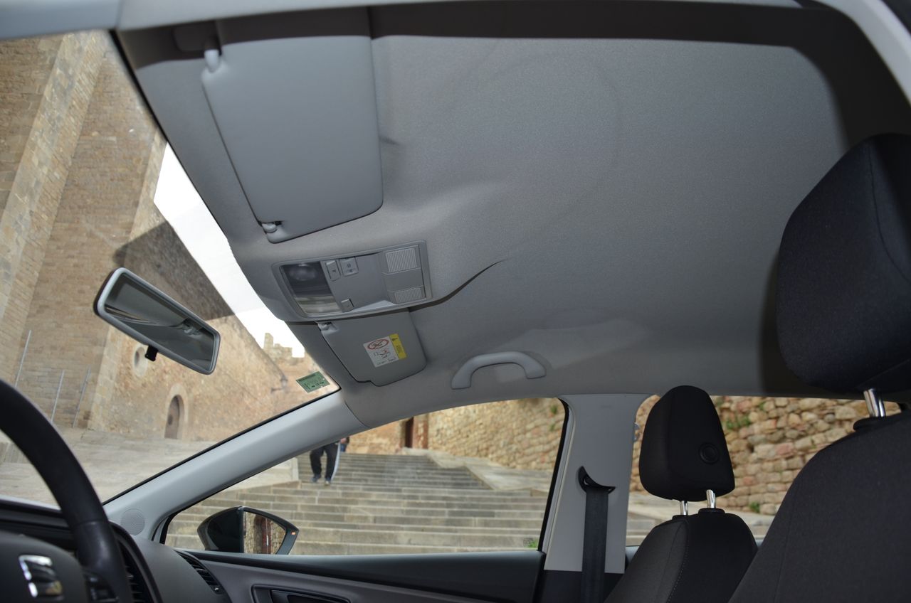 Seat Leon 1.6 TDI S&S REFERENCE  115CV  - Foto 11