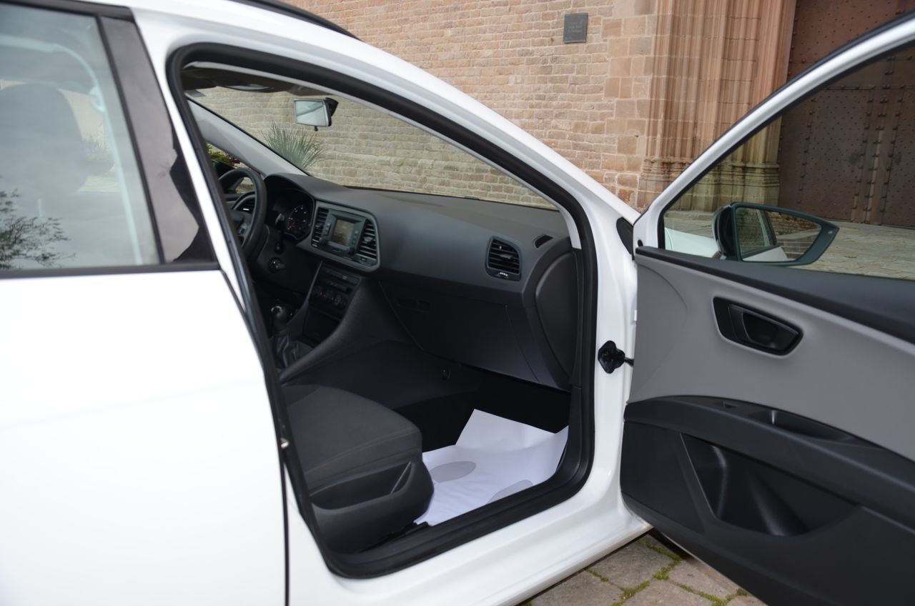 Seat Leon 1.6 TDI S&S REFERENCE  115CV  - Foto 18