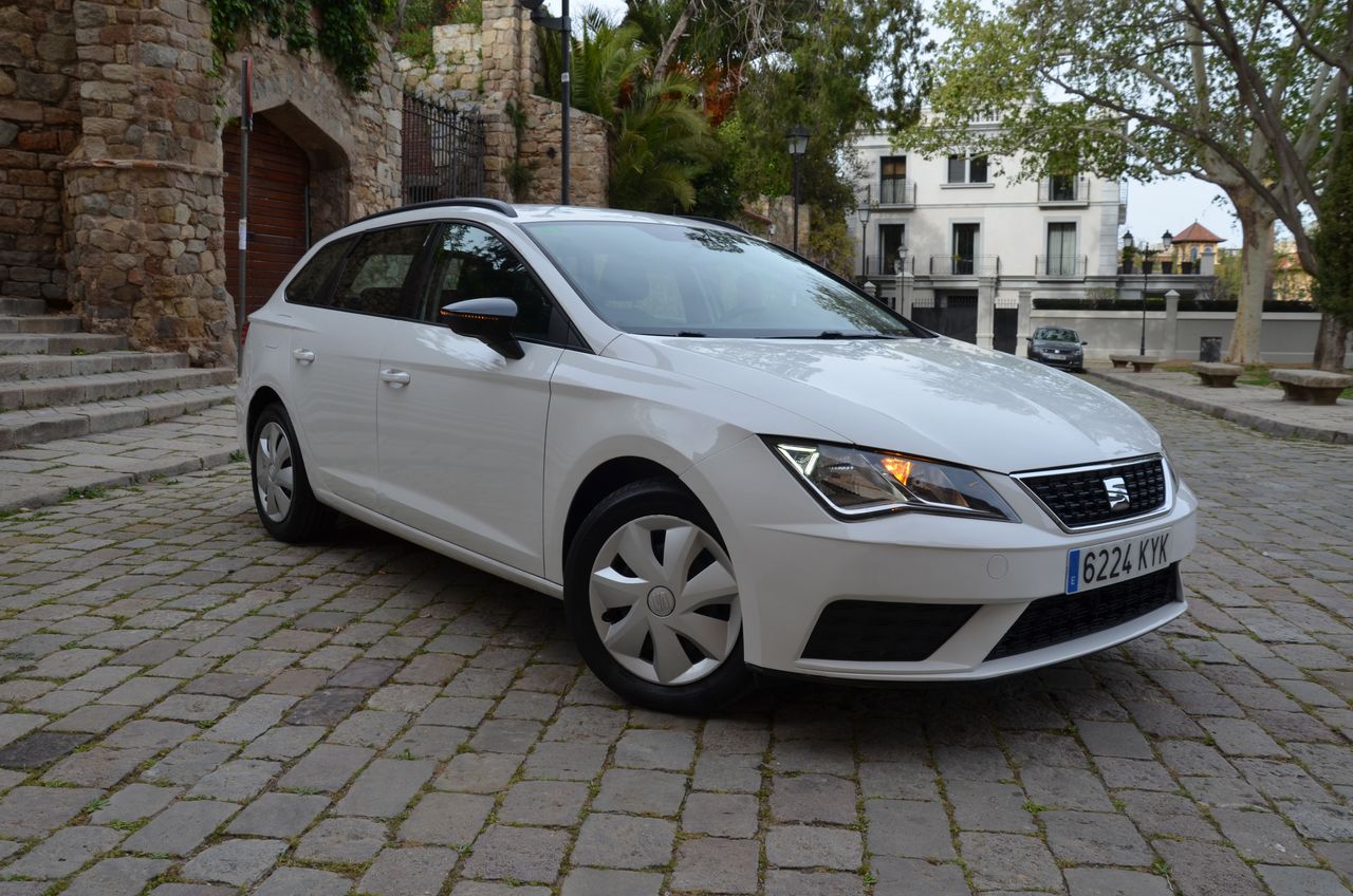 Seat Leon 1.6 TDI S&S REFERENCE  115CV  - Foto 16