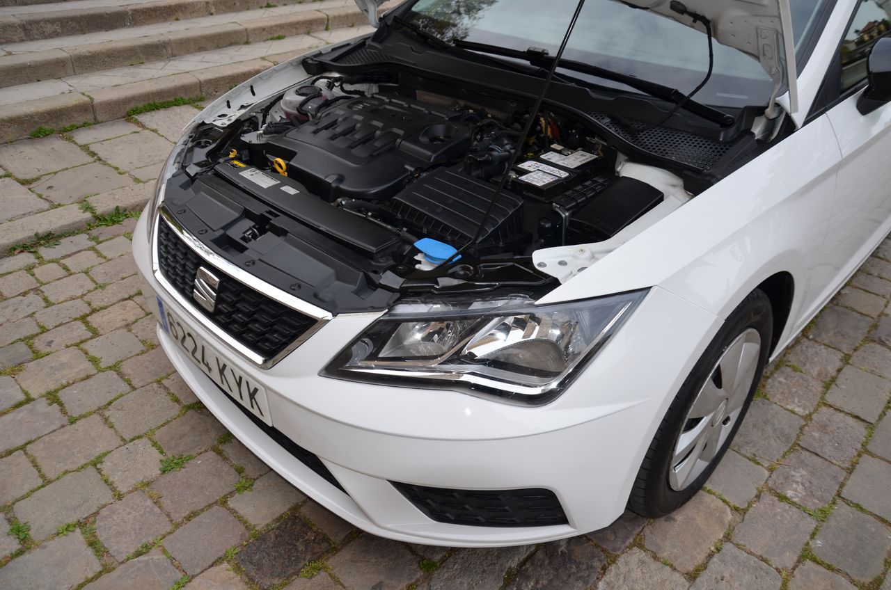 Seat Leon 1.6 TDI S&S REFERENCE  115CV  - Foto 44