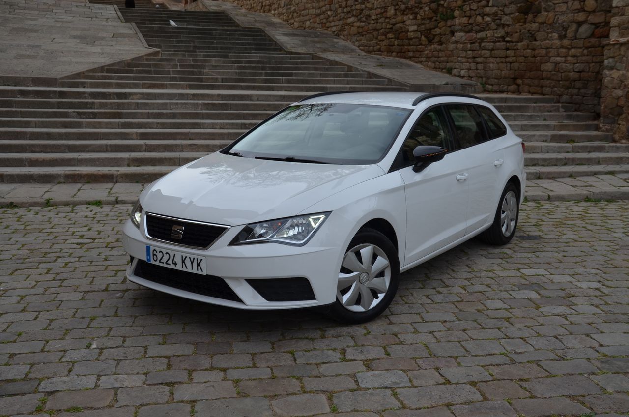 Seat Leon 1.6 TDI S&S REFERENCE  115CV  - Foto 23