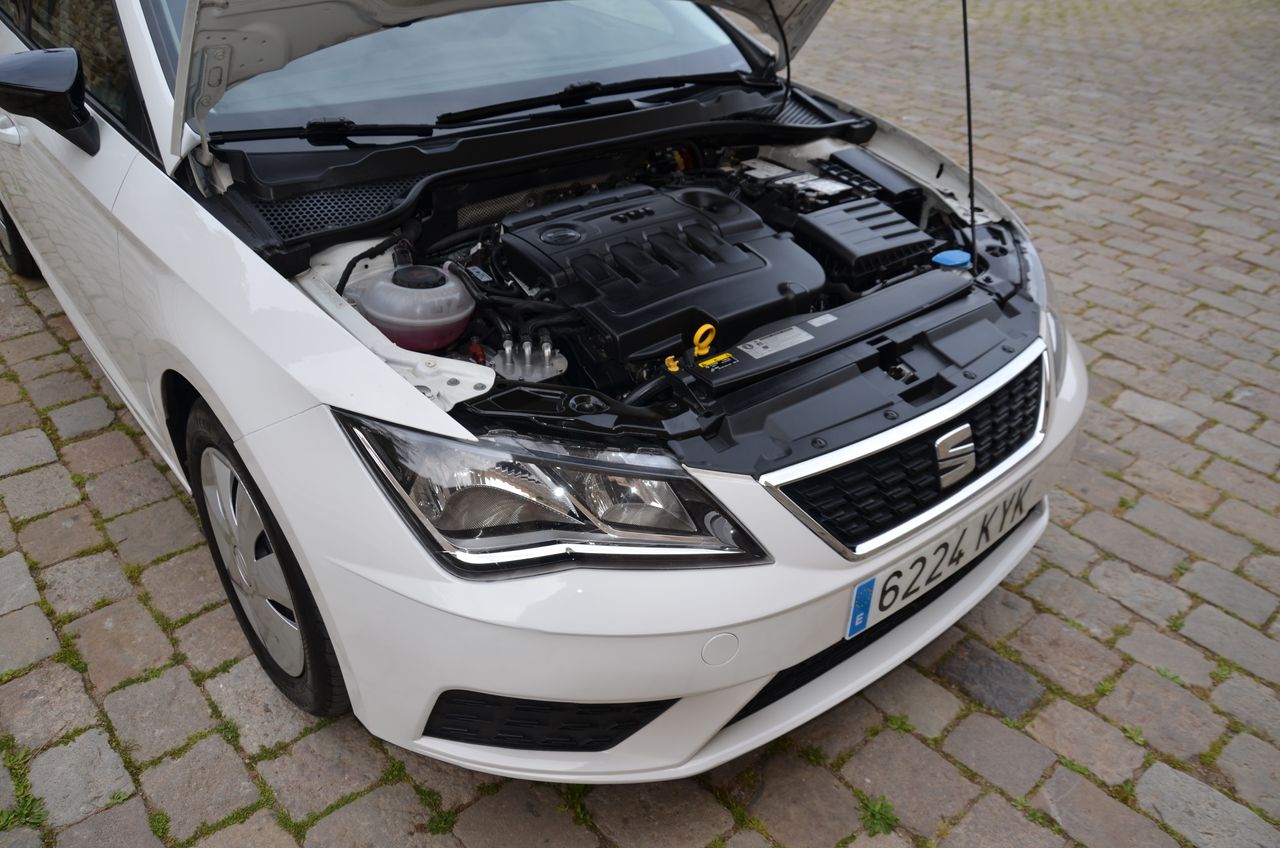 Seat Leon 1.6 TDI S&S REFERENCE  115CV  - Foto 43