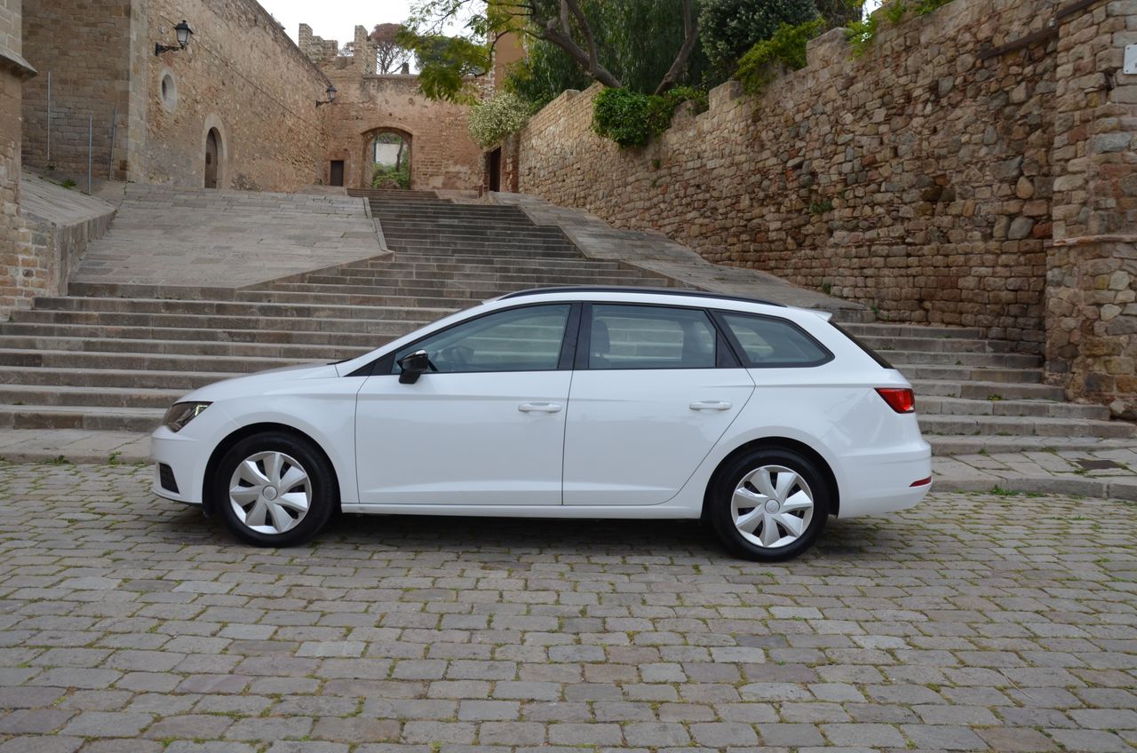 Seat Leon 1.6 TDI S&S REFERENCE  115CV  - Foto 40