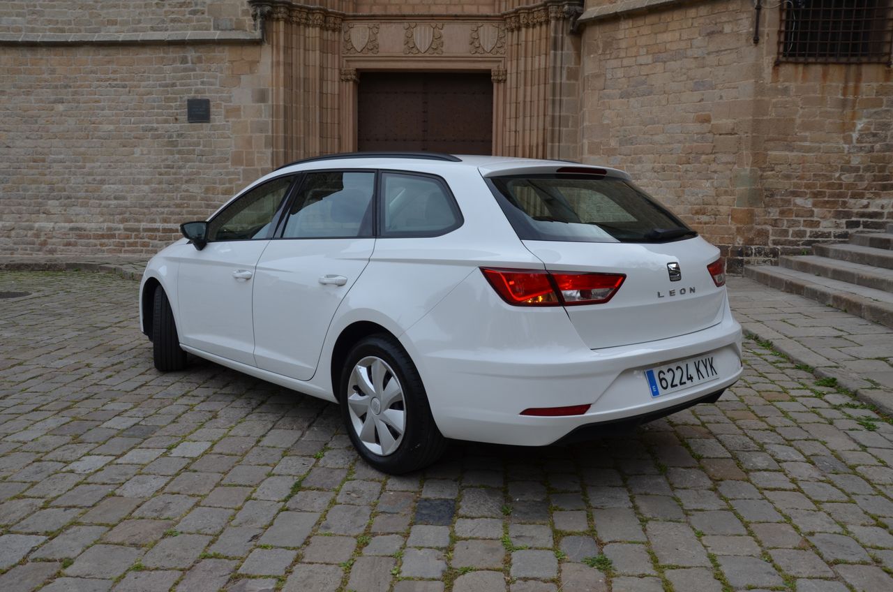 Seat Leon 1.6 TDI S&S REFERENCE  115CV  - Foto 14