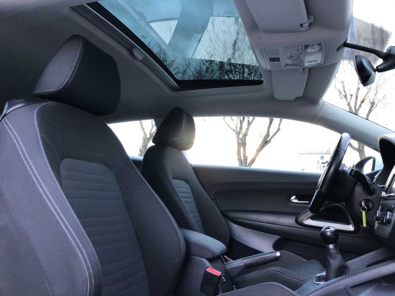 Volkswagen Scirocco 2.0 TDI 140 CV DPF 3 P ÚNICO PROPIETARIO / NACIONAL   LIBRO REVISIONES - Foto 21