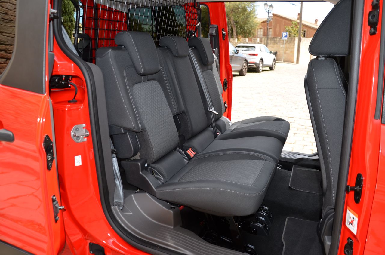 Ford Transit Connect KOMBI 1.5 TDCI 120CV S/S TREND 230 L2 5P MANUAL /  BATALLA LARGA / ASIENTOS CALEFACTABLES..  - Foto 27