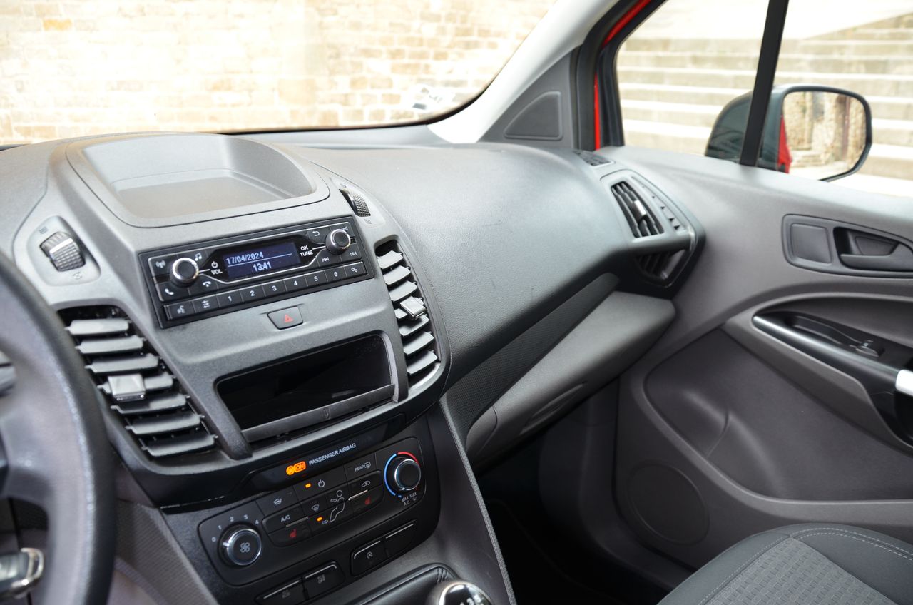 Ford Transit Connect KOMBI 1.5 TDCI 120CV S/S TREND 230 L2 5P MANUAL /  BATALLA LARGA / ASIENTOS CALEFACTABLES..  - Foto 20