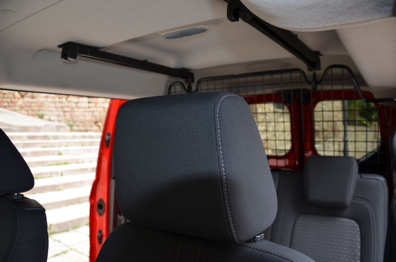 Ford Transit Connect KOMBI 1.5 TDCI 120CV S/S TREND 230 L2 5P MANUAL /  BATALLA LARGA / ASIENTOS CALEFACTABLES..  - Foto 25