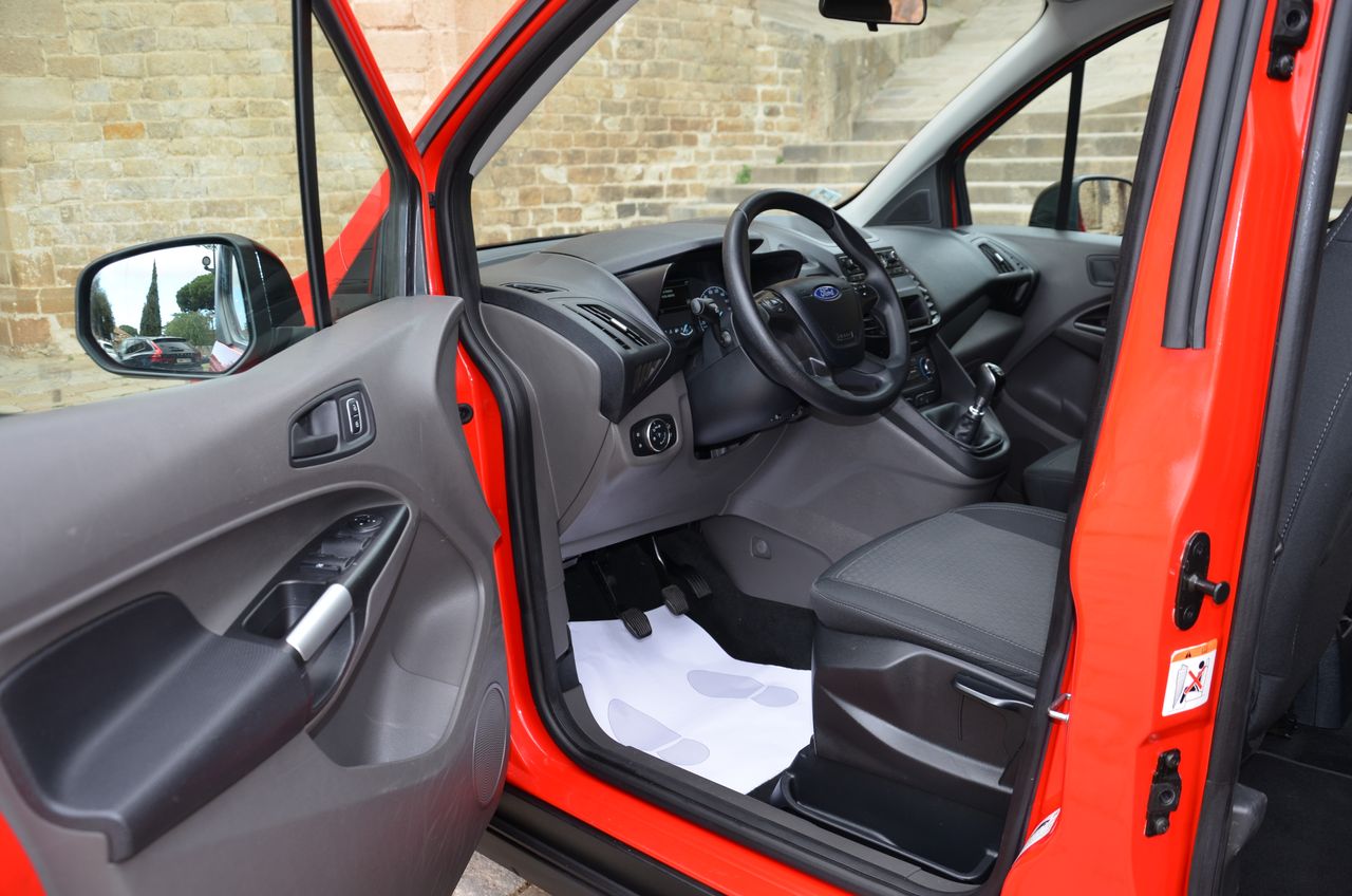 Ford Transit Connect KOMBI 1.5 TDCI 120CV S/S TREND 230 L2 5P MANUAL /  BATALLA LARGA / ASIENTOS CALEFACTABLES..  - Foto 3