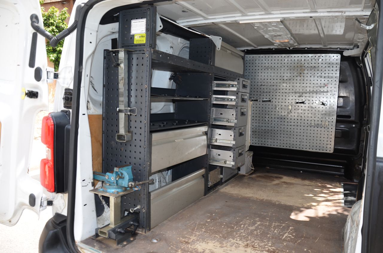 Peugeot Expert FURGÓN PRO L2 1.6 BLUEHDI 115CV / ESTANTERÍAS HECHA TALLER  - Foto 20