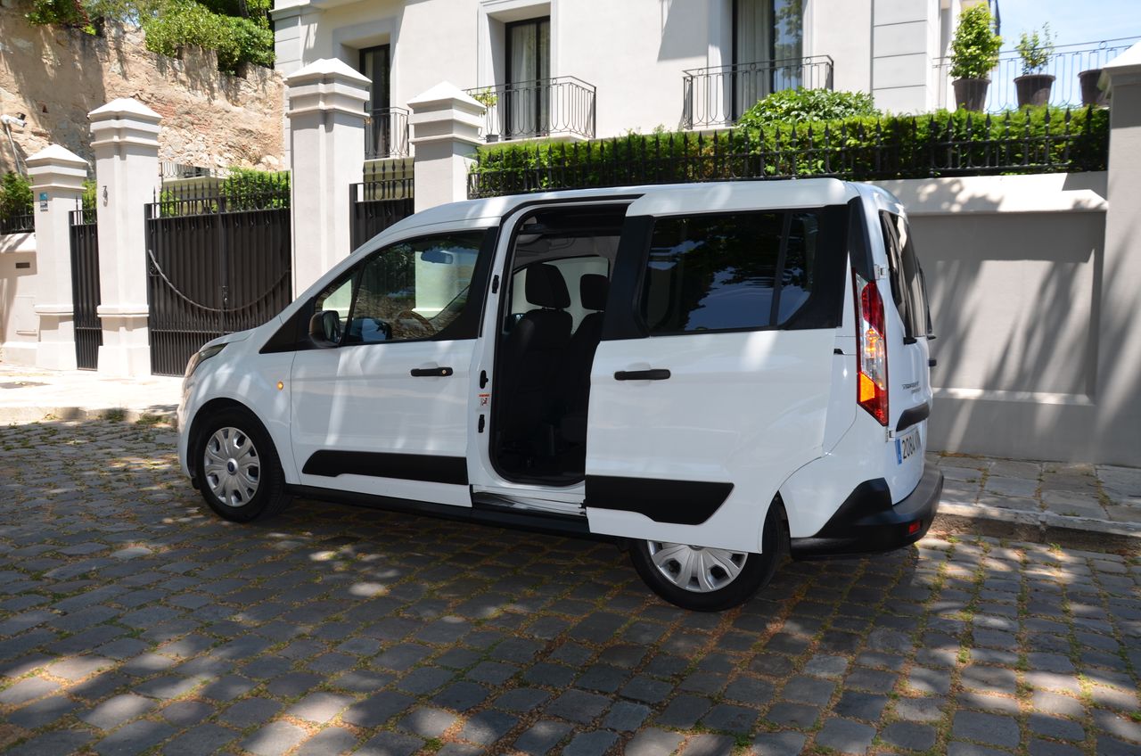 Ford Transit Connect KOMBI TREND 1.5 TDCI 100CV MT6 E6 ETIQUETA C ( VERDE )  - Foto 29