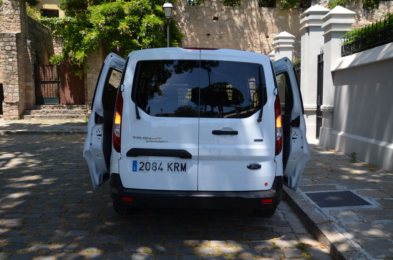 Ford Transit Connect KOMBI TREND 1.5 TDCI 100CV MT6 E6 ETIQUETA C ( VERDE )  - Foto 8