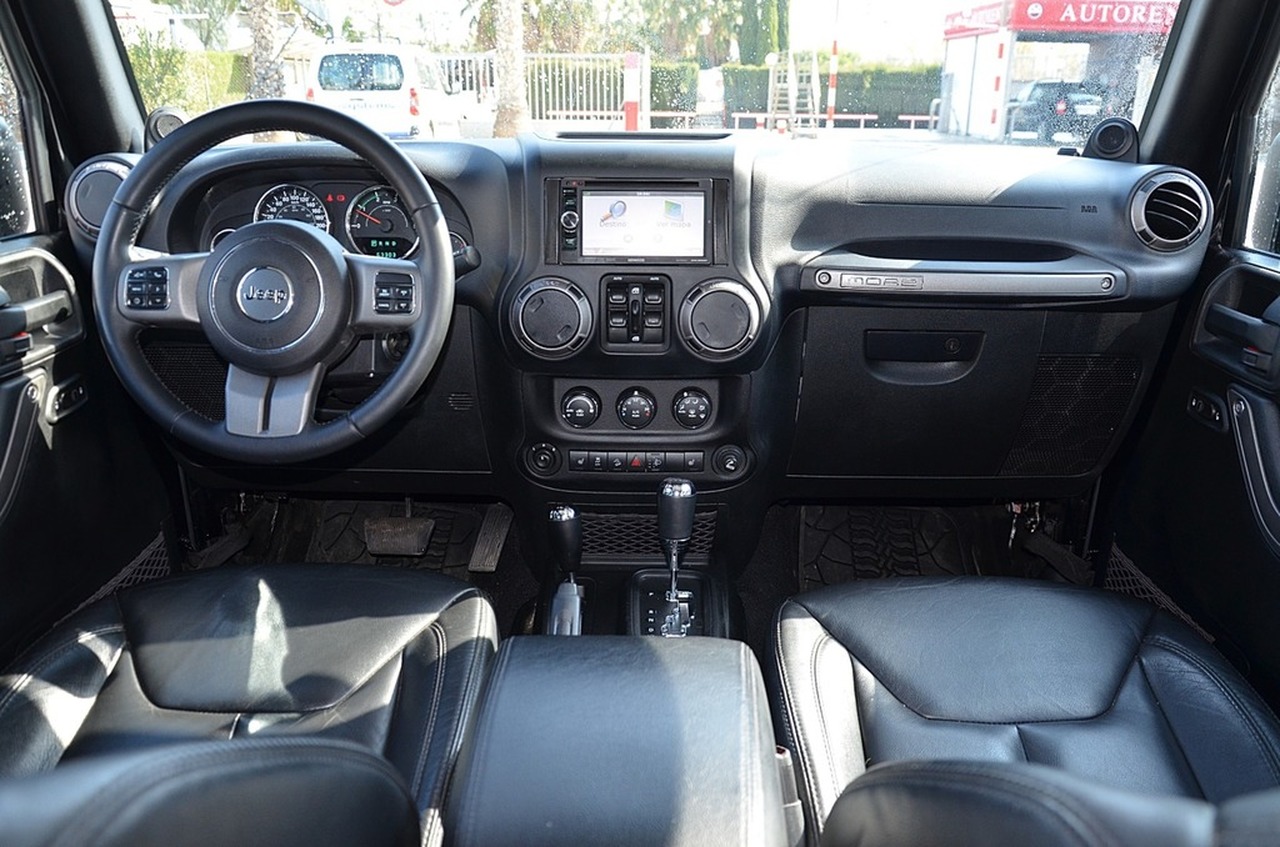 Jeep Wrangler UNLIMITED 2.8 CRD MOAB 200CV ** LIMITED EDITIÓN**  THE BEST 4X4...  - Foto 8