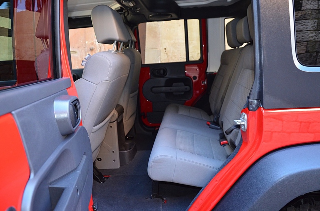 Jeep Wrangler UNLIMITED RUBICON **ÚNICO /NACIONAL** SÓLO 26.000 KM CERTIFICADOS - Foto 11