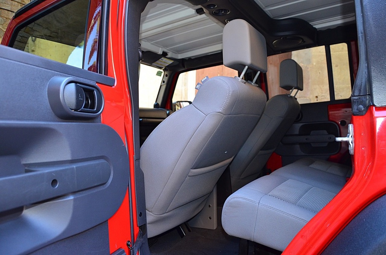 Jeep Wrangler UNLIMITED RUBICON **ÚNICO /NACIONAL** SÓLO 26.000 KM CERTIFICADOS - Foto 9