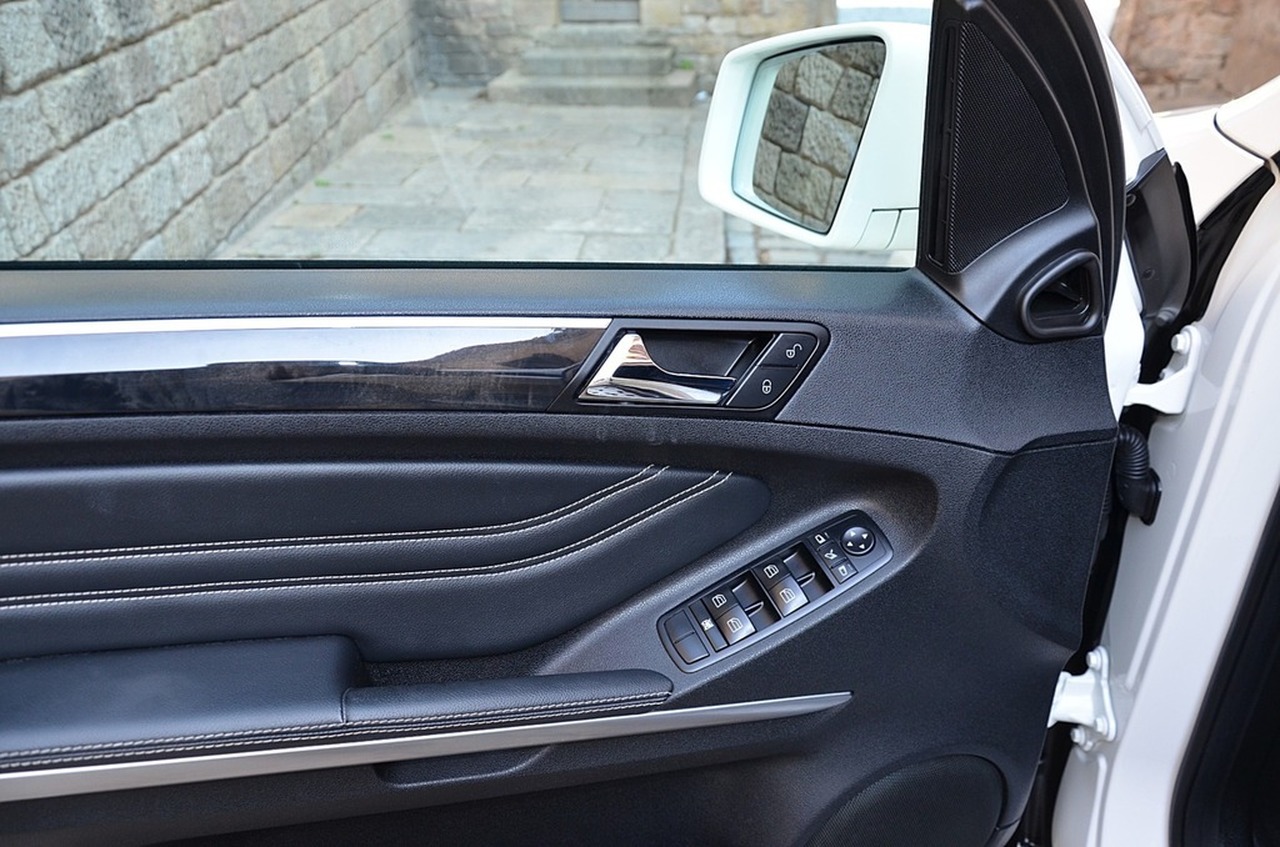 Mercedes Clase M 350 4MATIC GRAND  EDITION  231 CV FULL OPTION.../NACIONAL ../ SERIE LIMITADA. - Foto 4