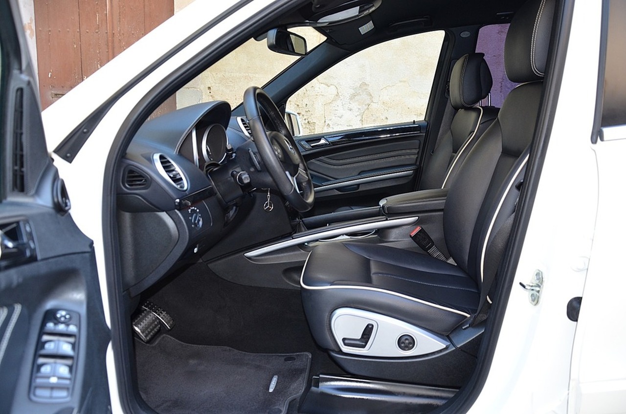 Mercedes Clase M 350 4MATIC GRAND  EDITION  231 CV FULL OPTION.../NACIONAL ../ SERIE LIMITADA. - Foto 7