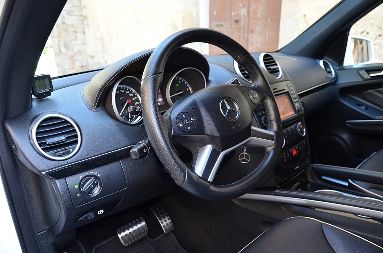 Mercedes Clase M 350 4MATIC GRAND  EDITION  231 CV FULL OPTION.../NACIONAL ../ SERIE LIMITADA. - Foto 5