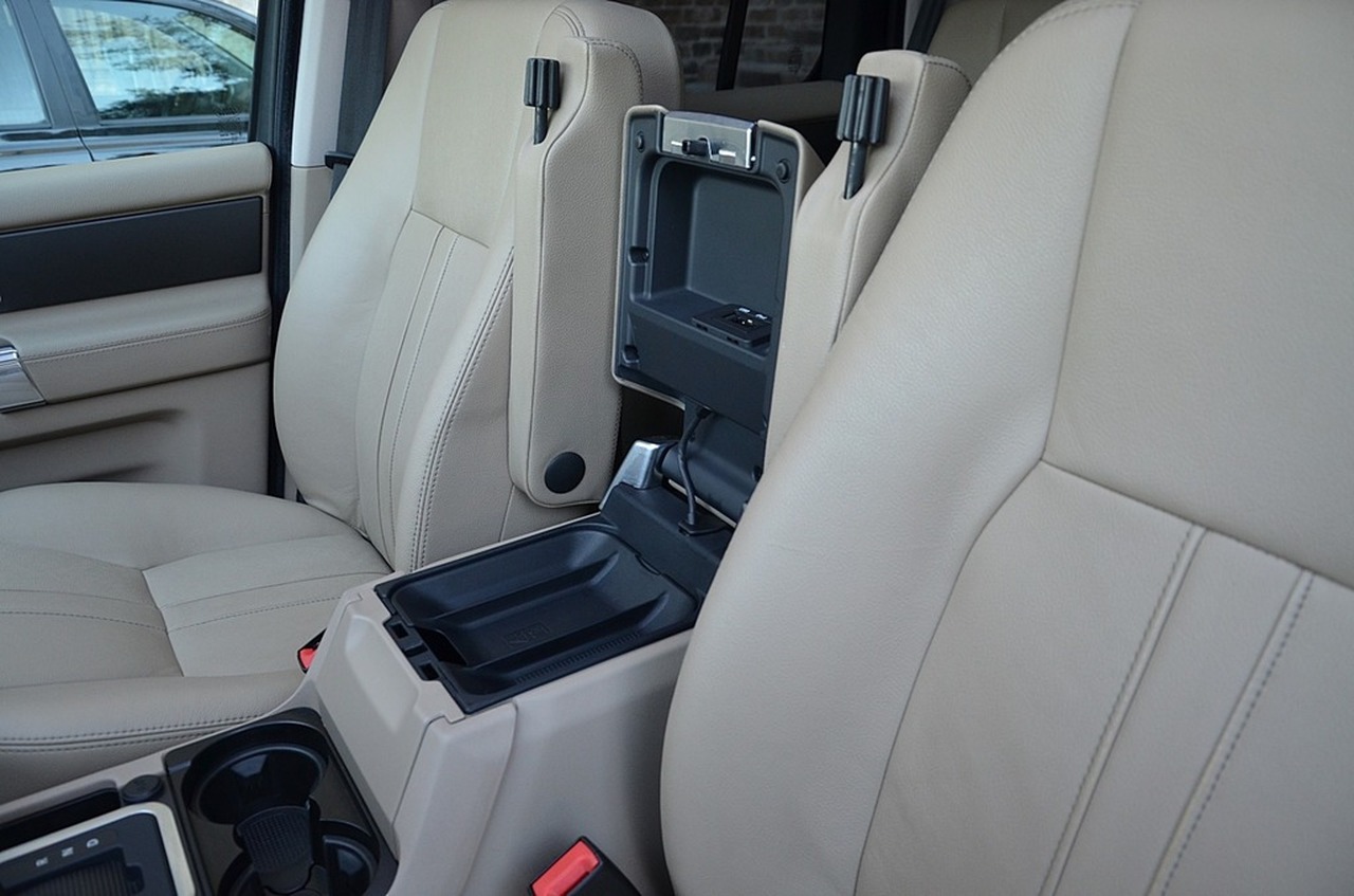 Land-Rover Discovery 4  3.0TDV6  HSE 7 PLZ 245CV NACIONAL / LIBRO REVISIONES.../ FULL OPTION - Foto 12