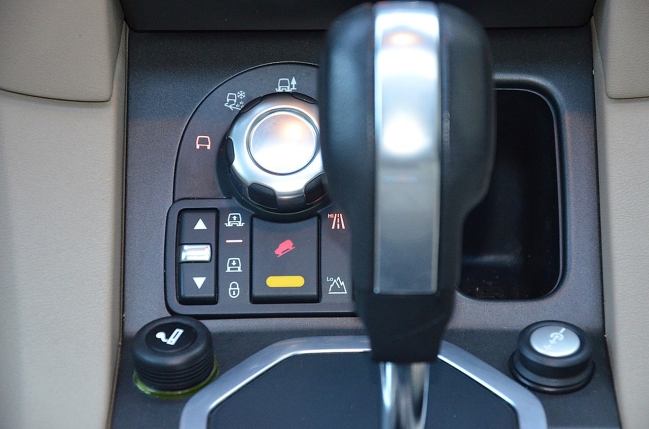 Land-Rover Discovery 4  3.0TDV6  HSE 7 PLZ 245CV NACIONAL / LIBRO REVISIONES.../ FULL OPTION - Foto 20