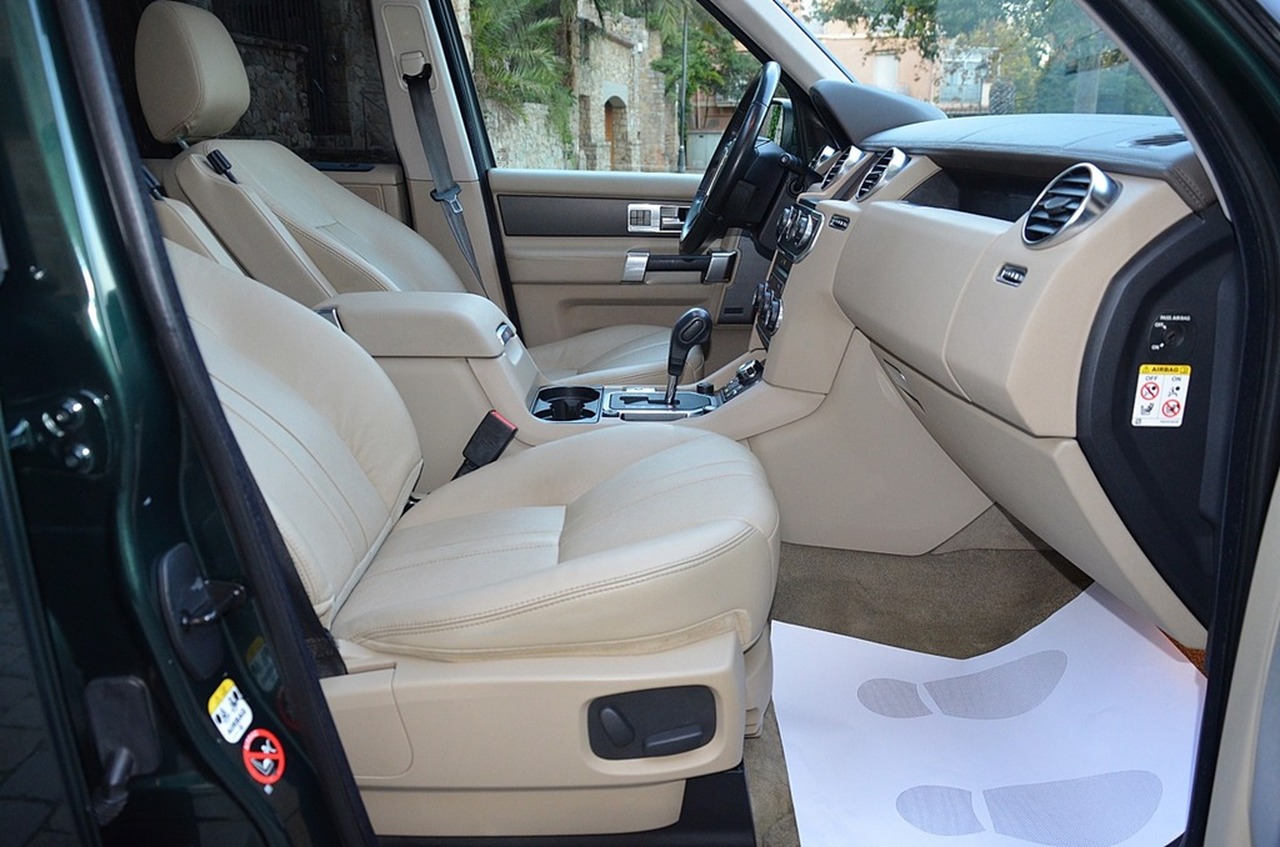 Land-Rover Discovery 4  3.0TDV6  HSE 7 PLZ 245CV NACIONAL / LIBRO REVISIONES.../ FULL OPTION - Foto 29