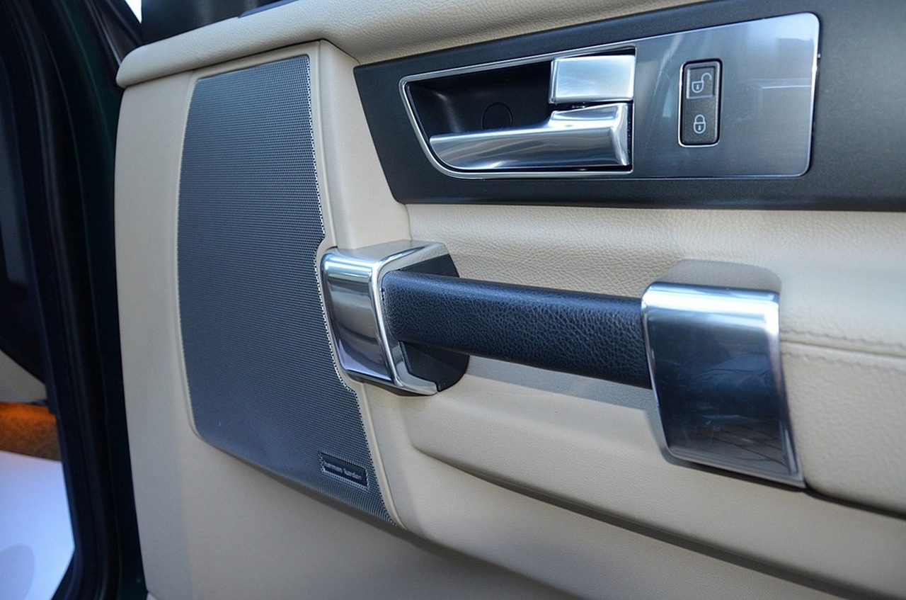 Land-Rover Discovery 4  3.0TDV6  HSE 7 PLZ 245CV NACIONAL / LIBRO REVISIONES.../ FULL OPTION - Foto 17