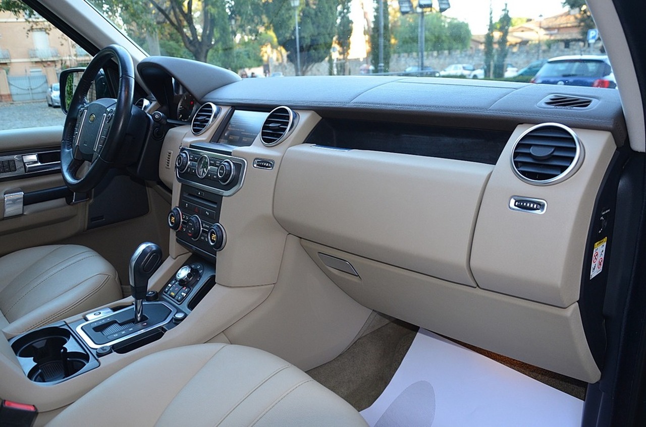 Land-Rover Discovery 4  3.0TDV6  HSE 7 PLZ 245CV NACIONAL / LIBRO REVISIONES.../ FULL OPTION - Foto 15