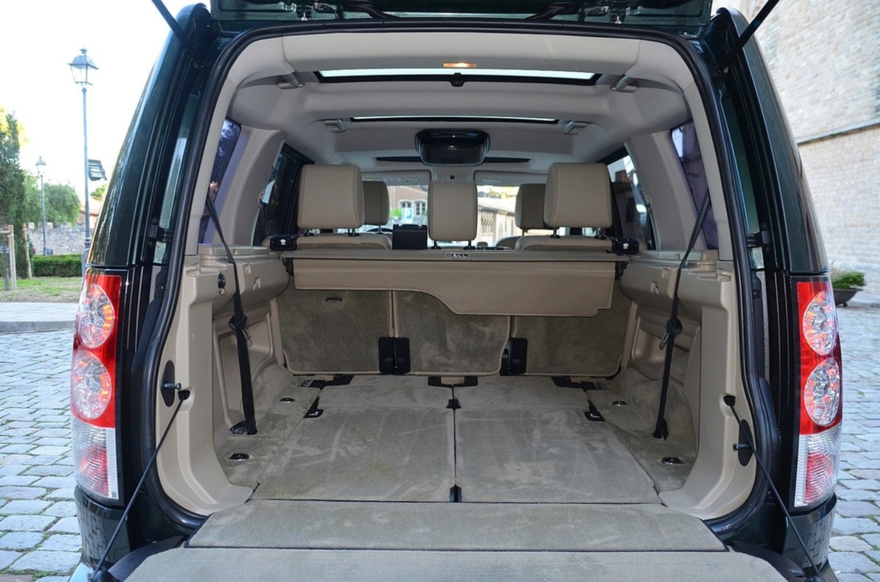 Land-Rover Discovery 4  3.0TDV6  HSE 7 PLZ 245CV NACIONAL / LIBRO REVISIONES.../ FULL OPTION - Foto 7