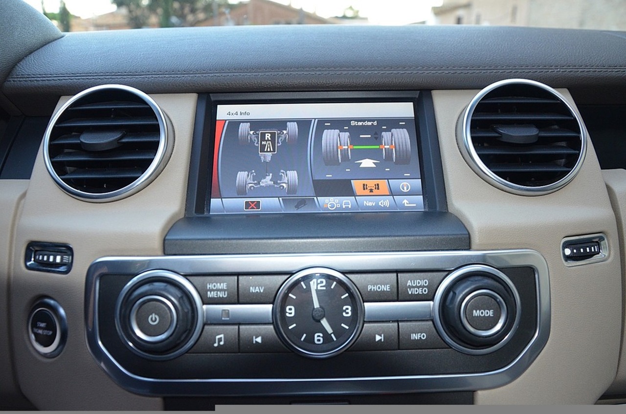 Land-Rover Discovery 4  3.0TDV6  HSE 7 PLZ 245CV NACIONAL / LIBRO REVISIONES.../ FULL OPTION - Foto 31