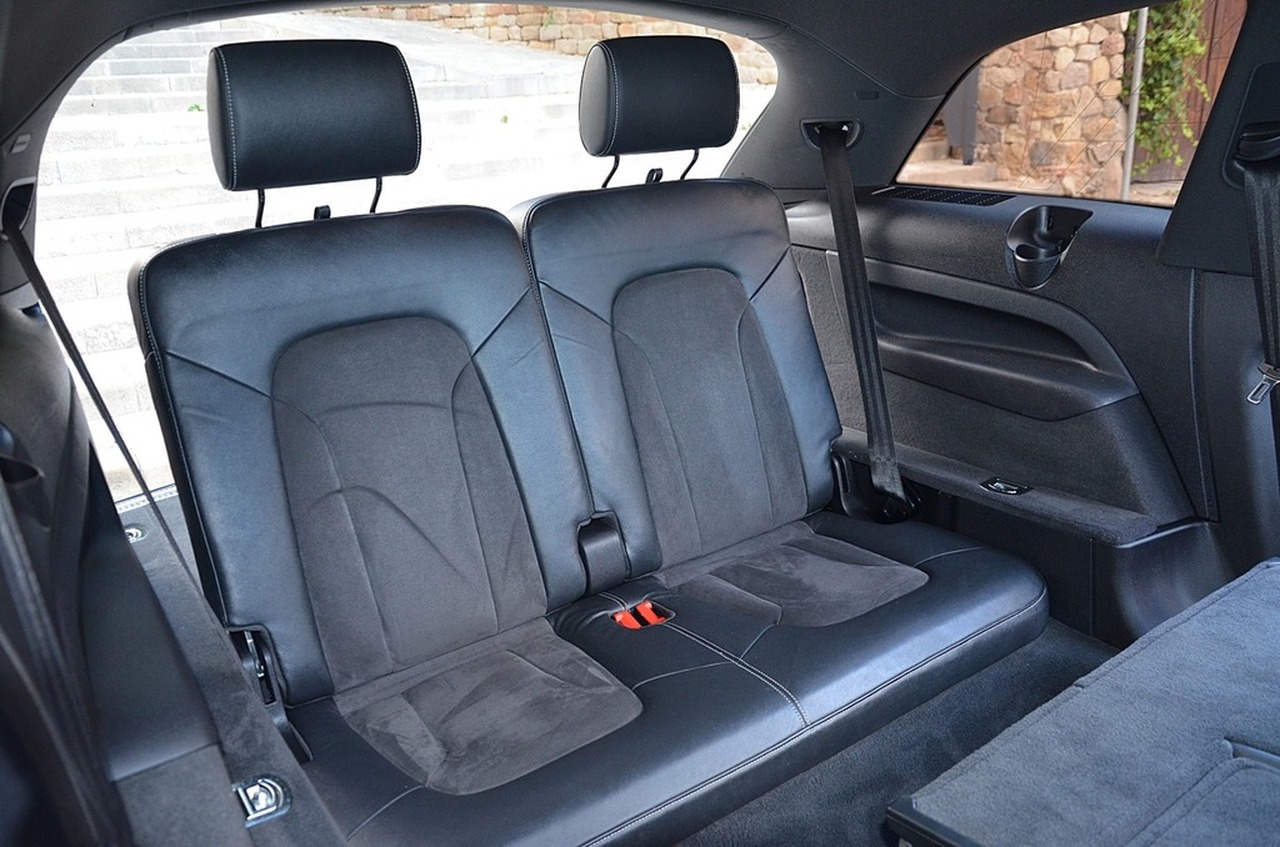 Audi Q7 3.0 TDI QUATTRO SLINE TIPTRÓNIC DPF 7 PLAZAS 240CV NACIONAL/UN SOLO PROPIETARIO ...LIBRO REVISIONES - Foto 24