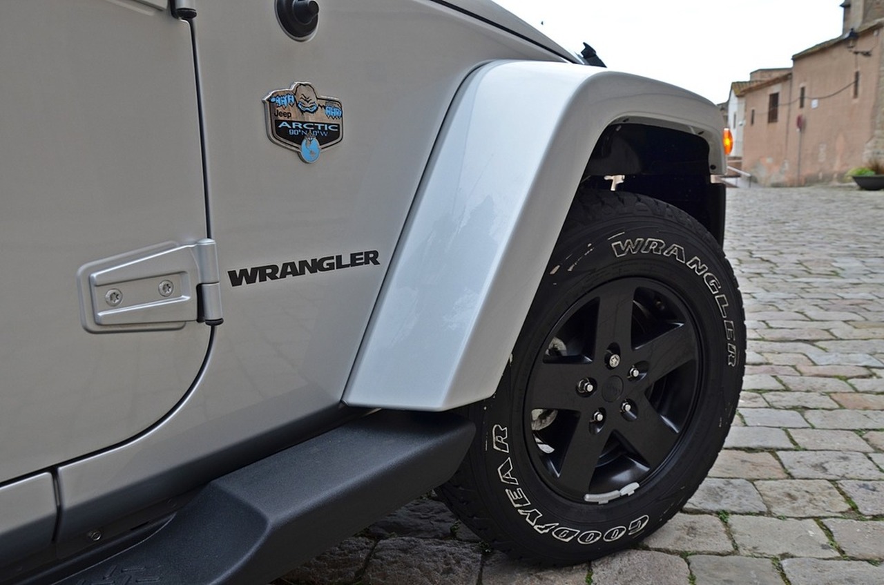 Jeep Wrangler 2.8 CRD  LIMITED EDITION ARCTIC .... THE BEST 4X4... ¡ SÓLO 33.000 KM! CERTIFICADOS - Foto 50