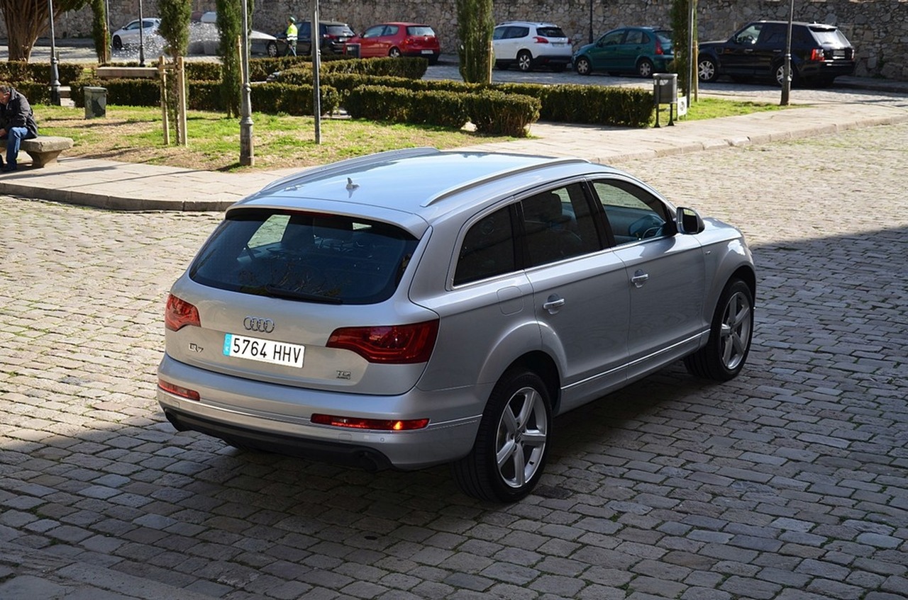 Audi Q7 3.0  V6 TDI QUATTRO  7 PLAZAS.../ SLINE../ NACIONAL / LIBRO REVISIONES.../ FULL OPTION - Foto 9