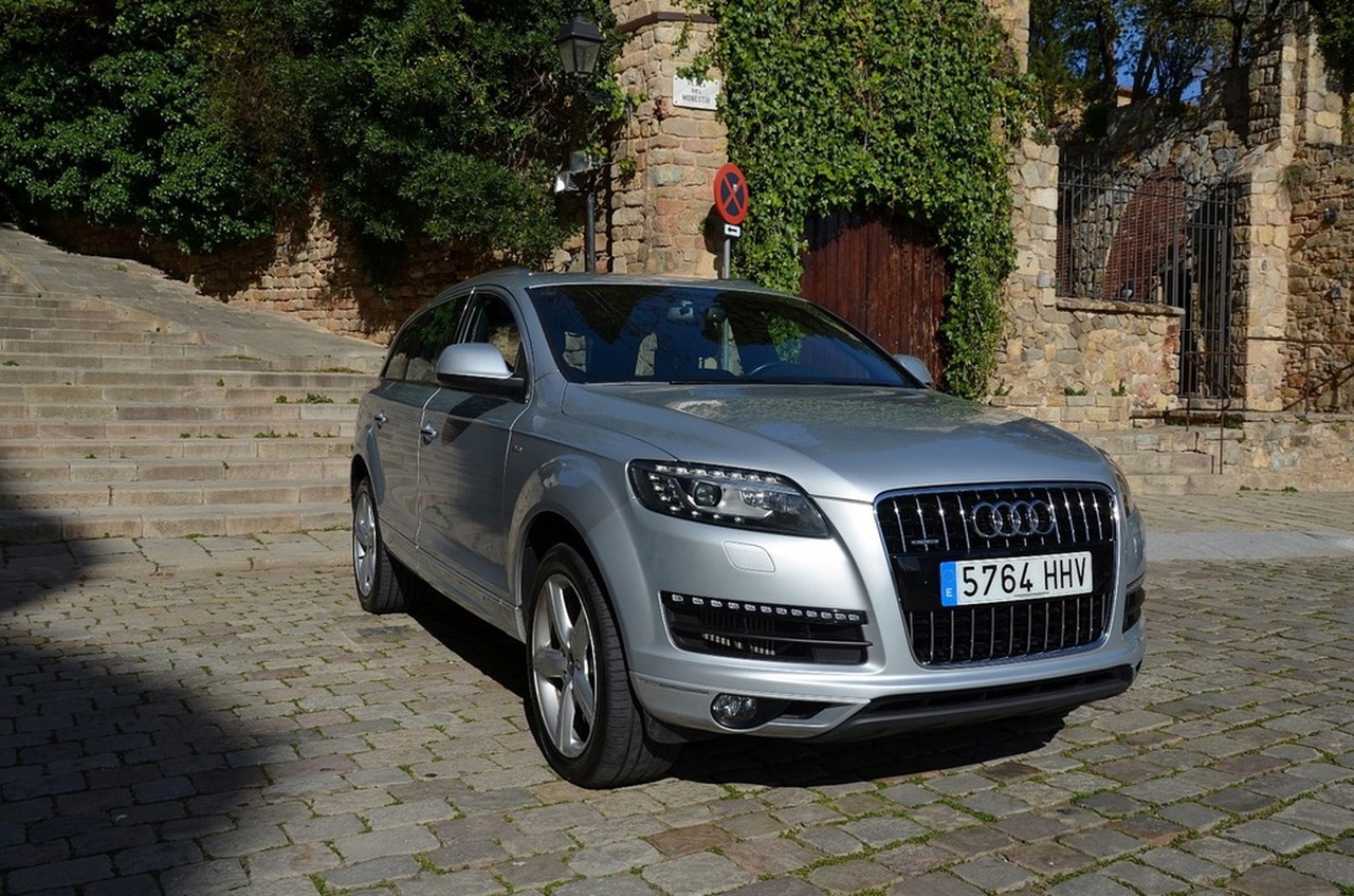 Audi Q7 3.0  V6 TDI QUATTRO  7 PLAZAS.../ SLINE../ NACIONAL / LIBRO REVISIONES.../ FULL OPTION - Foto 6