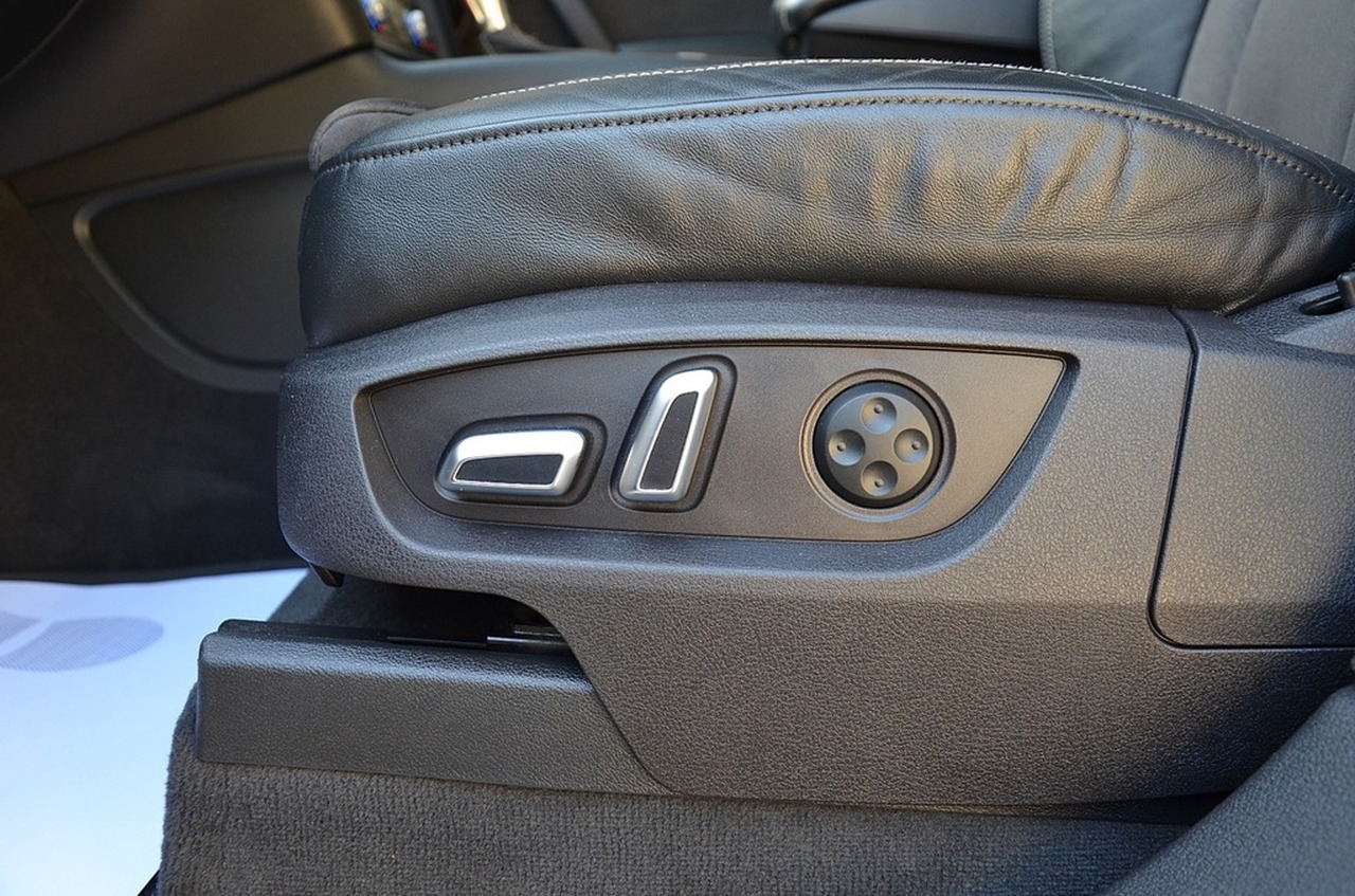 Audi Q7 3.0  V6 TDI QUATTRO  7 PLAZAS.../ SLINE../ NACIONAL / LIBRO REVISIONES.../ FULL OPTION - Foto 18