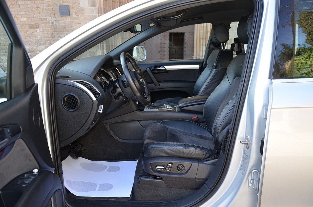 Audi Q7 3.0  V6 TDI QUATTRO  7 PLAZAS.../ SLINE../ NACIONAL / LIBRO REVISIONES.../ FULL OPTION - Foto 17