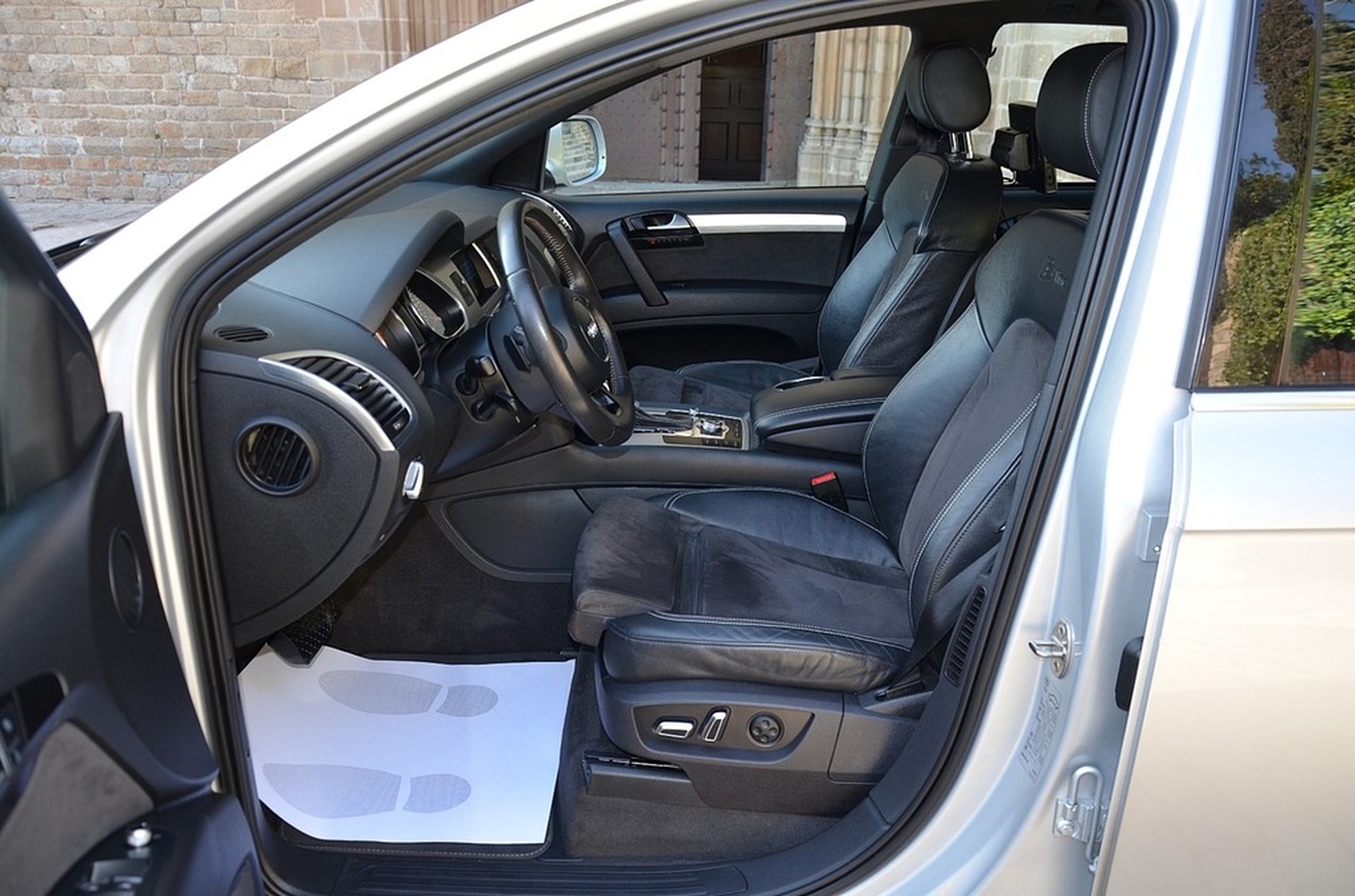 Audi Q7 3.0  V6 TDI QUATTRO  7 PLAZAS.../ SLINE../ NACIONAL / LIBRO REVISIONES.../ FULL OPTION - Foto 20