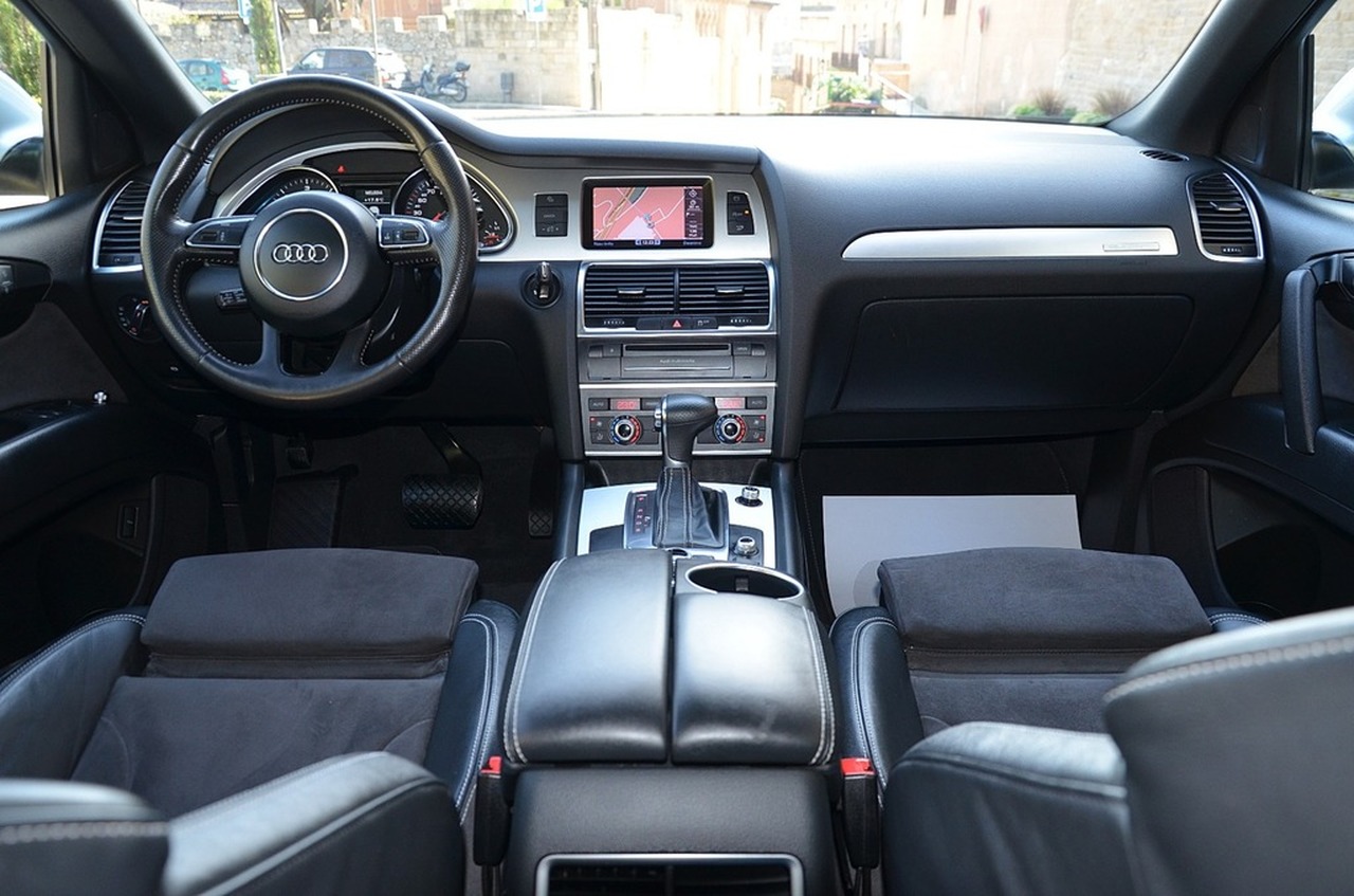 Audi Q7 3.0  V6 TDI QUATTRO  7 PLAZAS.../ SLINE../ NACIONAL / LIBRO REVISIONES.../ FULL OPTION - Foto 32