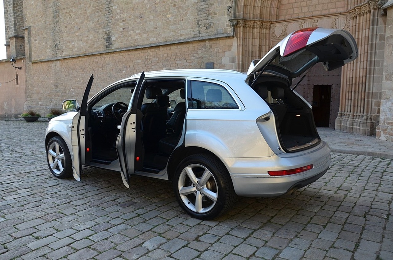 Audi Q7 3.0  V6 TDI QUATTRO  7 PLAZAS.../ SLINE../ NACIONAL / LIBRO REVISIONES.../ FULL OPTION - Foto 31