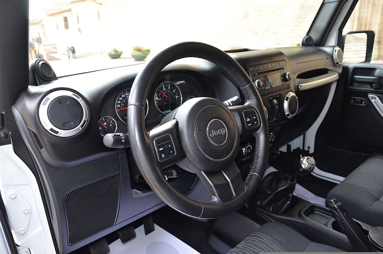 Jeep Wrangler 2.8 CRD UNLIMITED SAHARA  /NACIONAL..OPORTUNIDAD! - Foto 4