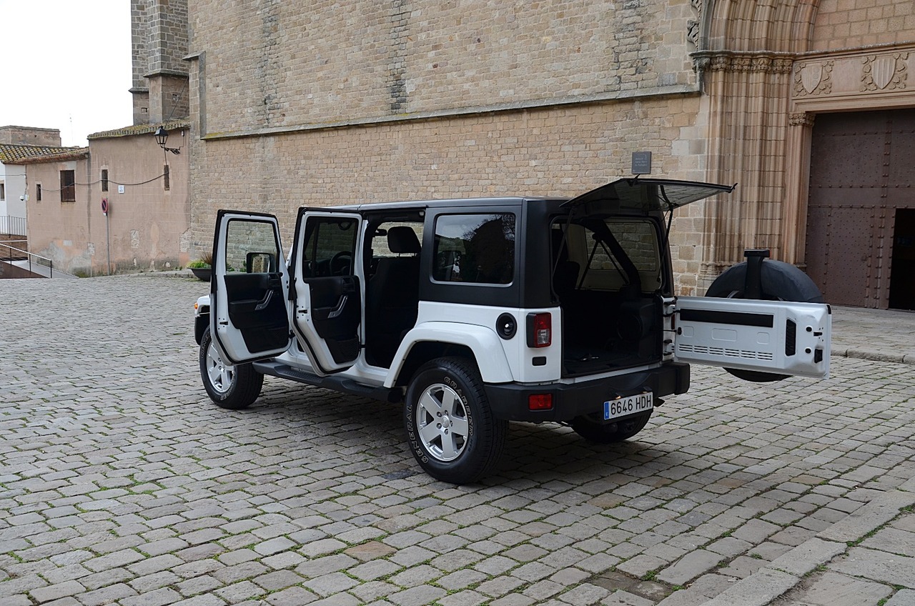 Jeep Wrangler 2.8 CRD UNLIMITED SAHARA  /NACIONAL..OPORTUNIDAD! - Foto 26