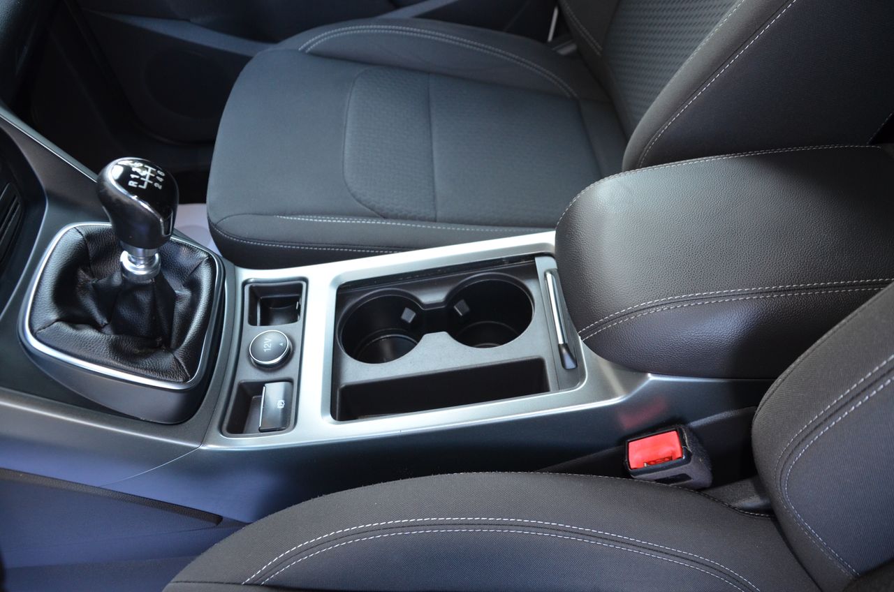 Ford Kuga TREND PLUS 1.5 ECOBOOST 120CV MT6  / NAVEGADOR..PARKTRONIC  RESERVADO  !! - Foto 26