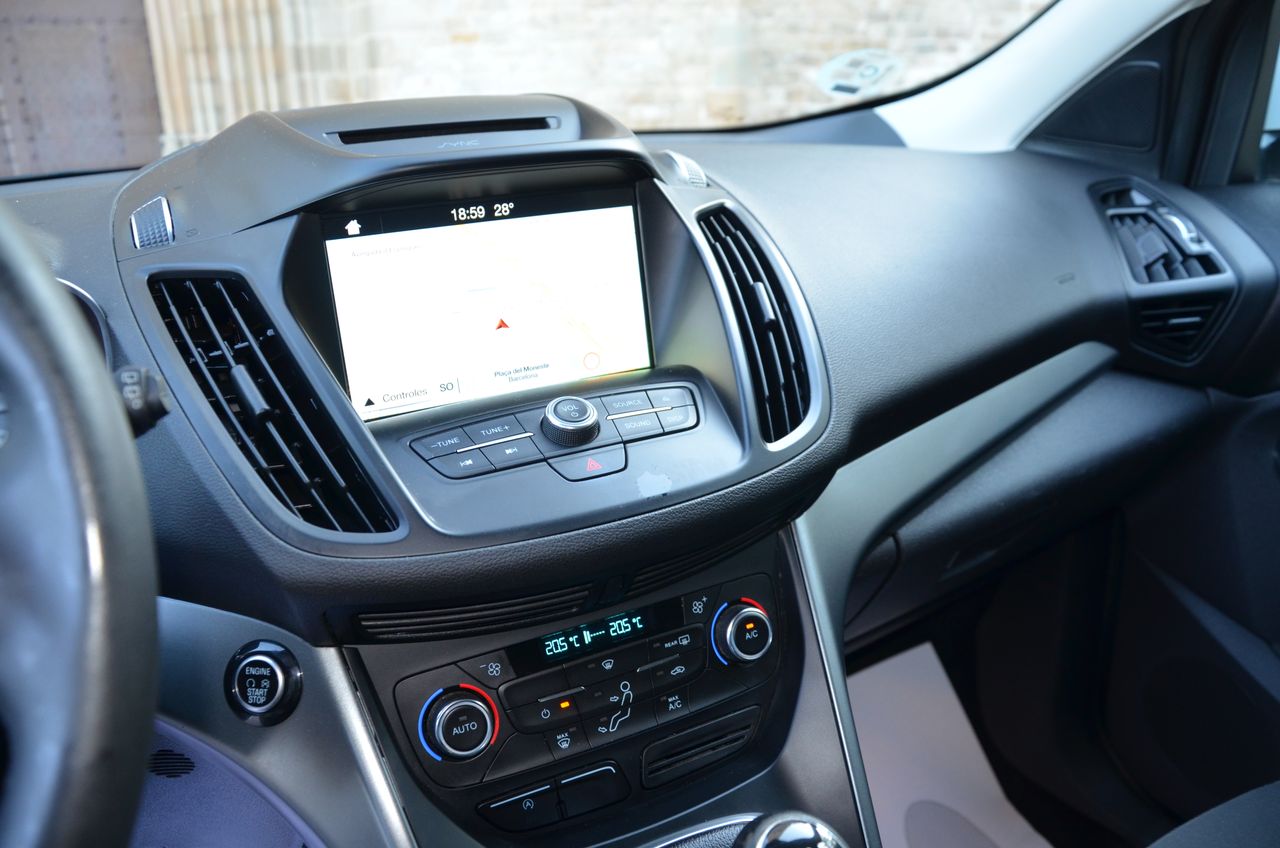 Ford Kuga TREND PLUS 1.5 ECOBOOST 120CV MT6  / NAVEGADOR..PARKTRONIC  RESERVADO  !! - Foto 31