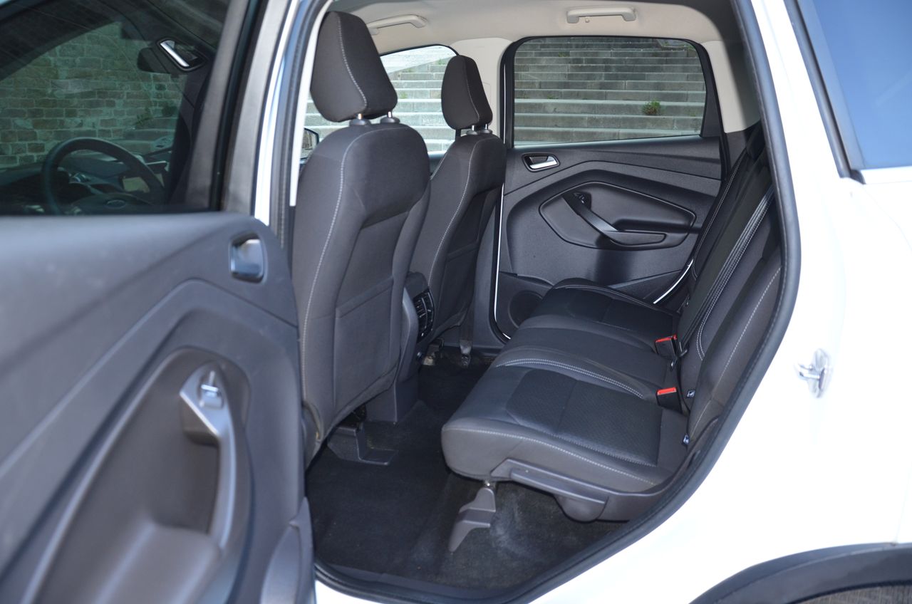 Ford Kuga TREND PLUS 1.5 ECOBOOST 120CV MT6  / NAVEGADOR..PARKTRONIC  RESERVADO  !! - Foto 34