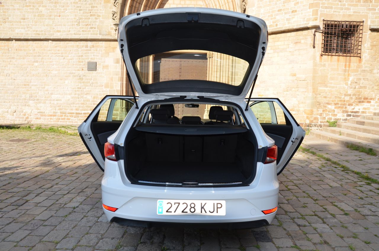 Seat Leon ST STYLE 1.6 TDI 115CV E6  Etiqueta C  - Foto 12